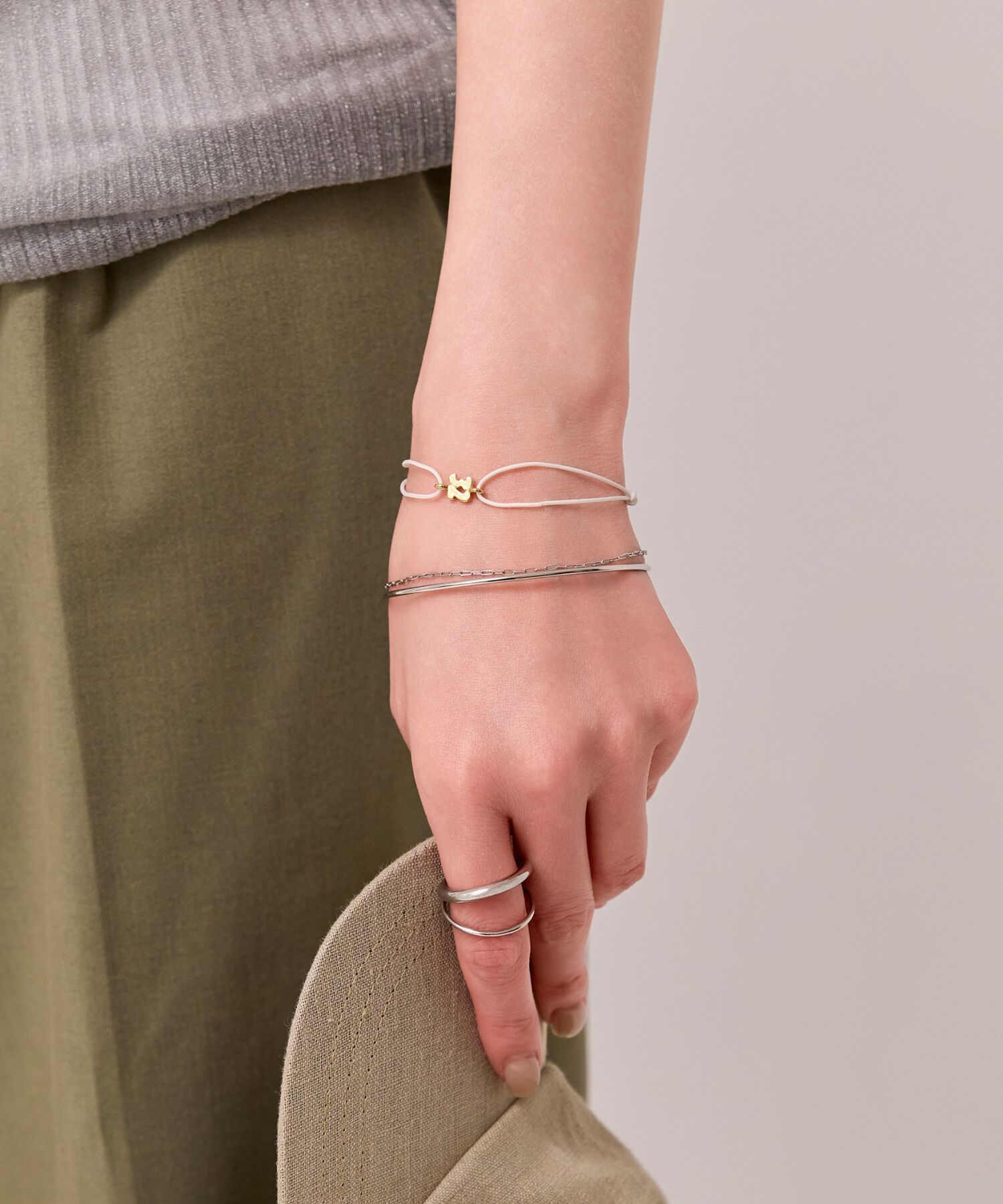 Phoebe「【金属アレルギー対応】リッチフローバングル　シルバー/ニッケルフリー」|ブレスレット・バングル|