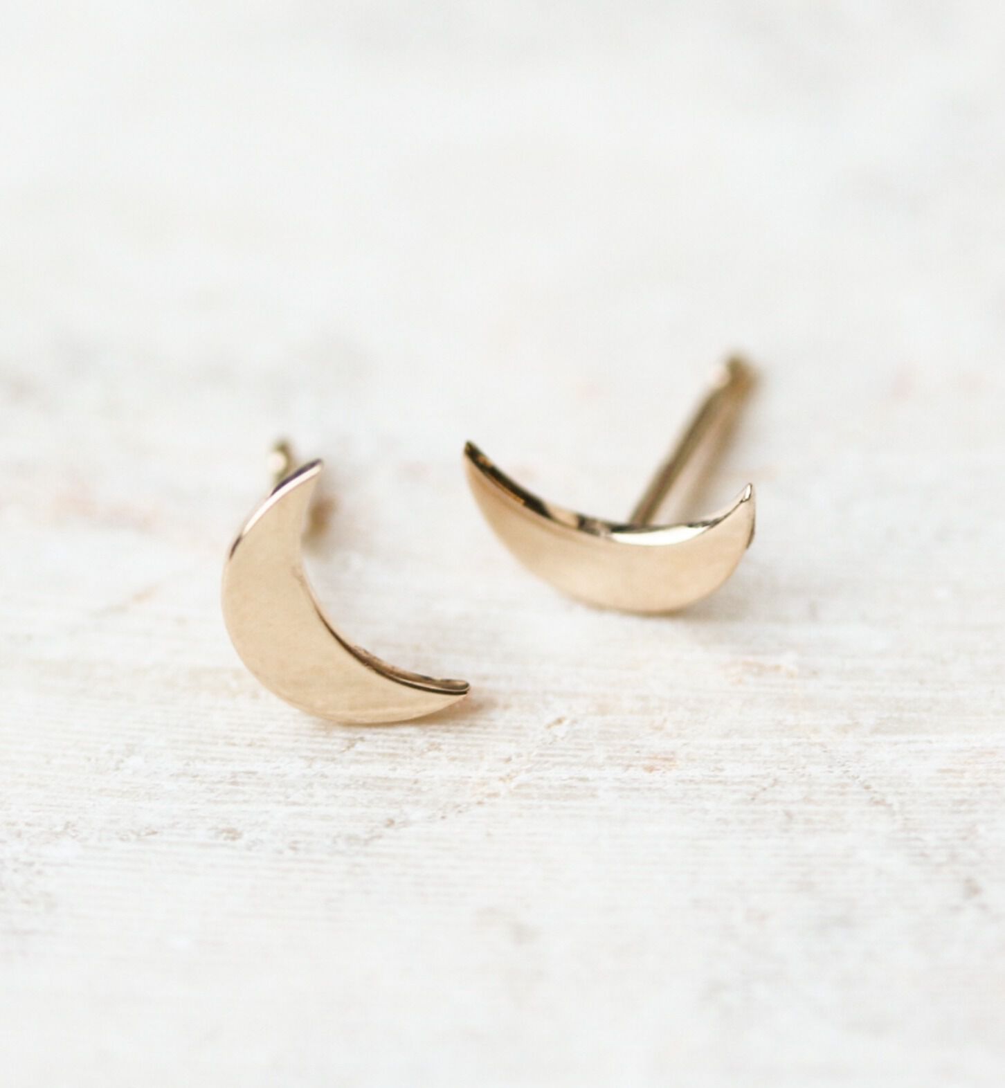 「ゴールド ムーン ピアス | K10YG」|ピアス|