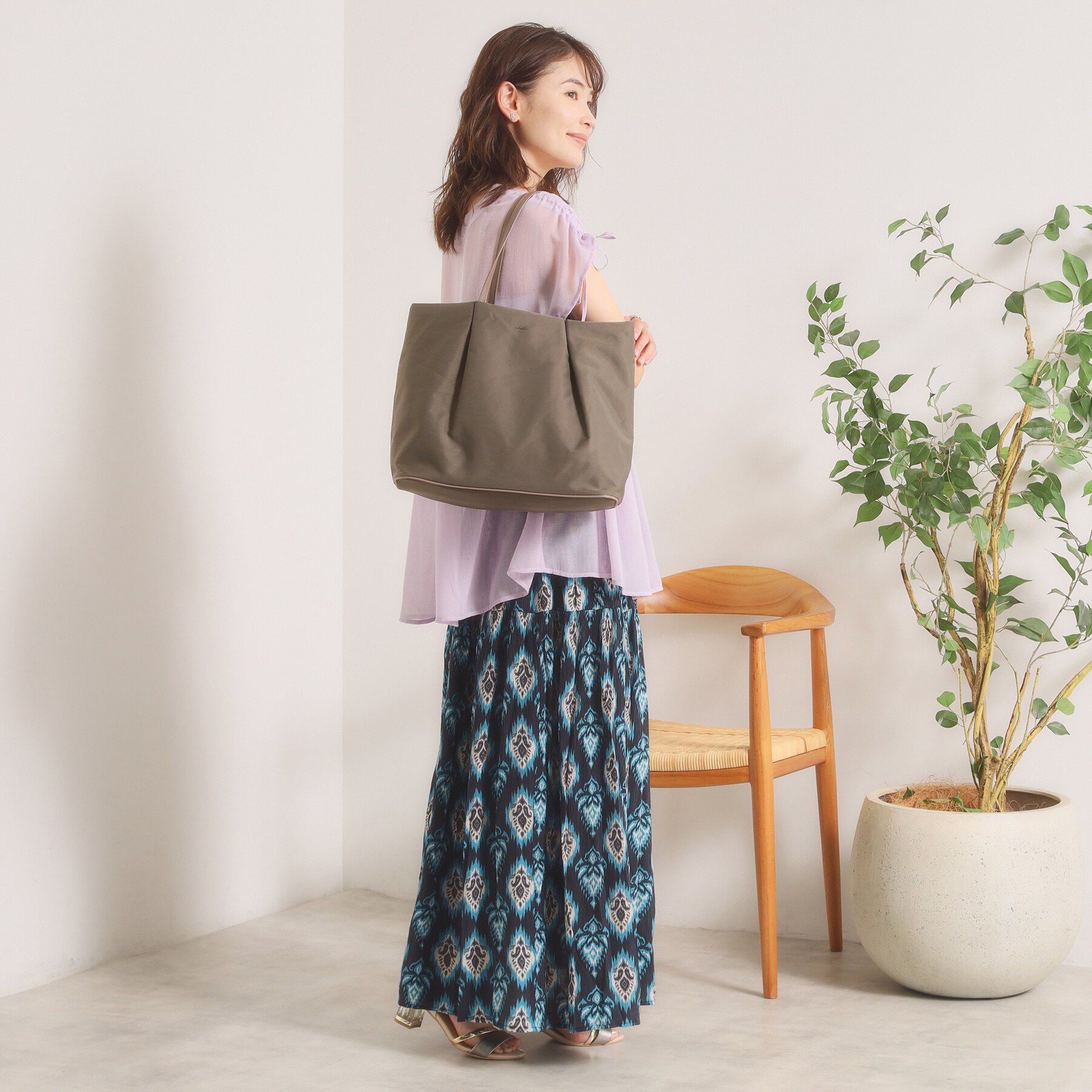 ITS&rsquo;DEMO「【整理収納アドバイザー監修】軽量撥水A4トート」|トートバッグ|