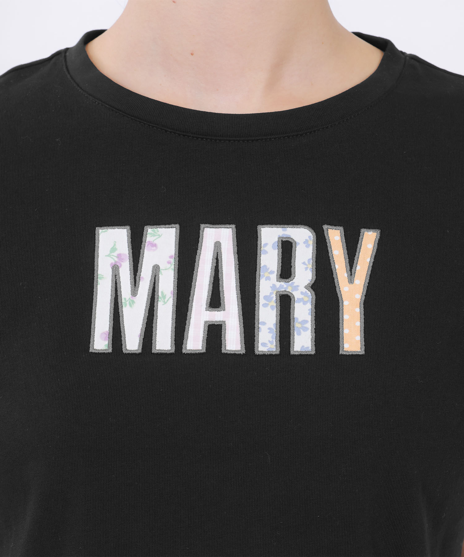 MARY QUANT「MARYアップリケロゴ Tシャツ」|Tシャツ・カットソー|