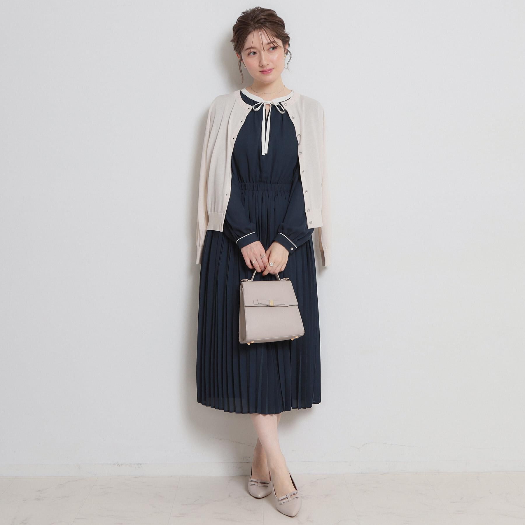 Couture broach「【ハレの日・通勤】配色シフォンプリーツ ワンピース」|ワンピース|
