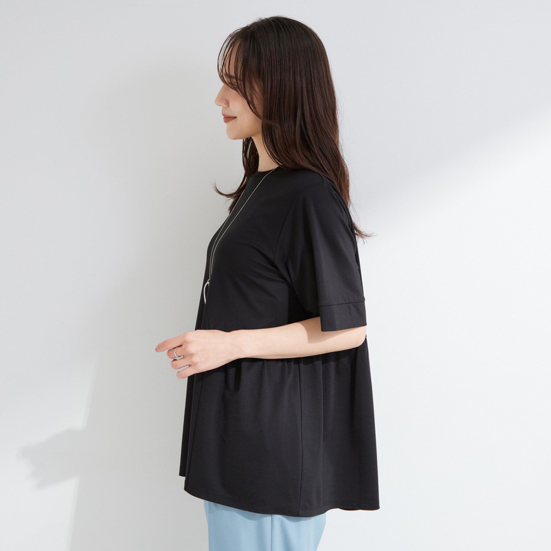 SHOO･LA･RUE「【ひんやり/UV/S-LL/体型カバー】インせず着られる サイドギャザー切替トップス」|Tシャツ・カットソー|