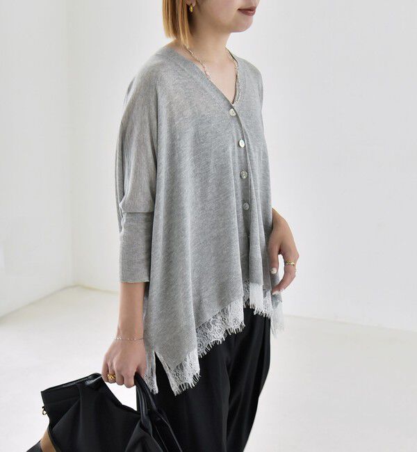 quaranciel「《予約》quaranciel:〈手洗い可能〉レース ヘム Vネック ポンチョ ニット カーディガン」|カーディガン|