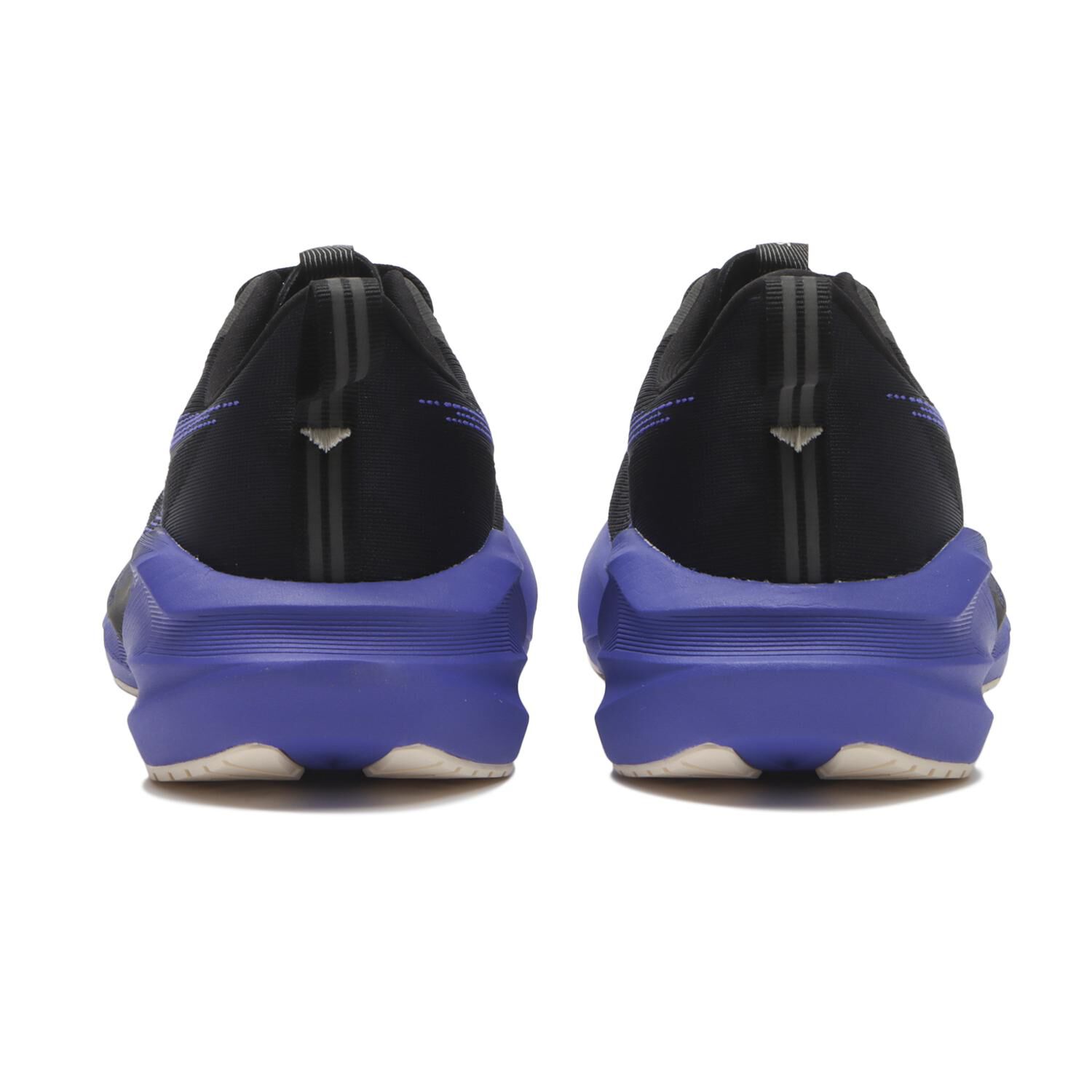 asics「【ASICS】NOVABLAST 5」|スニーカー|