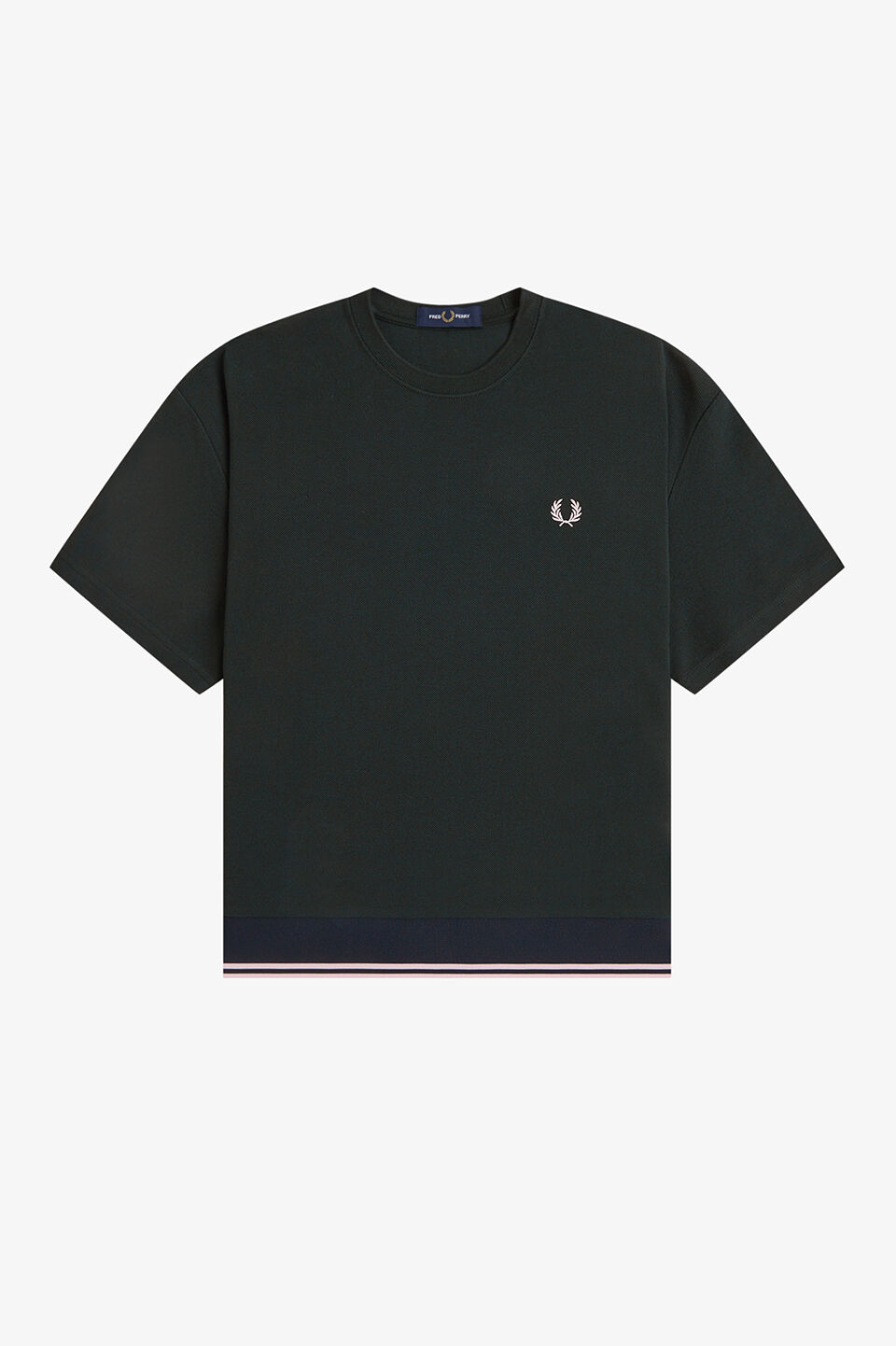 FRED PERRY 「Contrast Hem Pique T-Shirt／コントラストヘム鹿の子Tシャツ」|Tシャツ・カットソー|