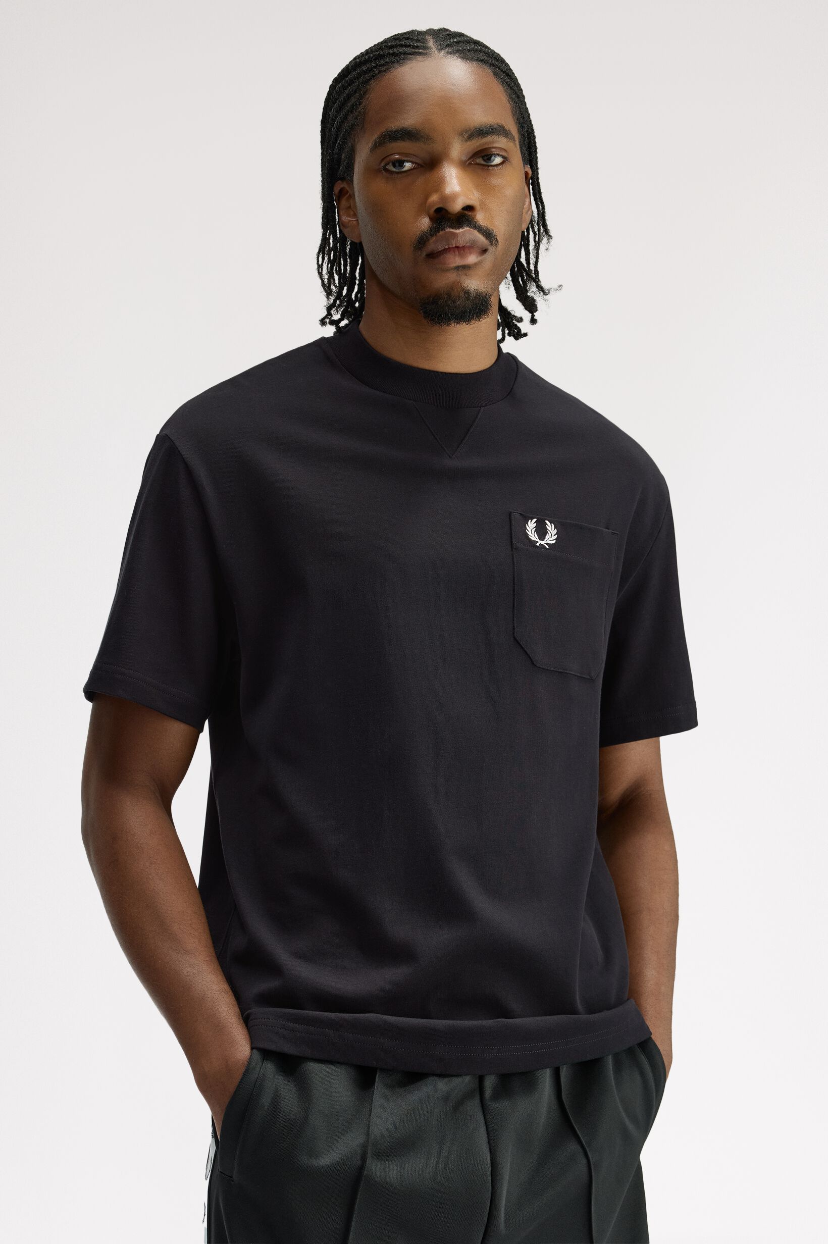 FRED PERRY 「Pocket Detail T-Shirt／ポケットディテールTシャツ」|Tシャツ・カットソー|