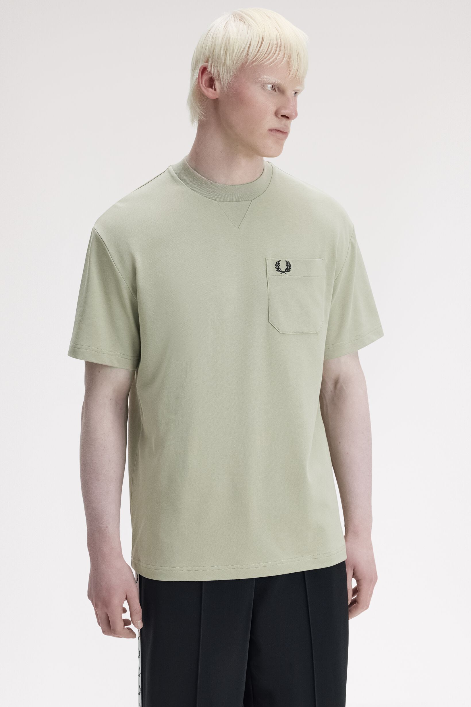 FRED PERRY 「Pocket Detail T-Shirt／ポケットディテールTシャツ」|Tシャツ・カットソー|