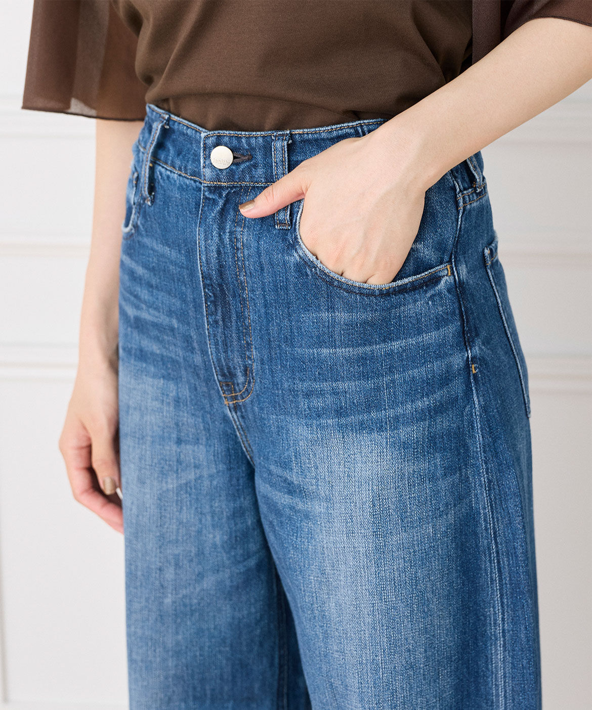 INED「カーヴィーデニム Beets《Healthy DENIM》」|デニム|