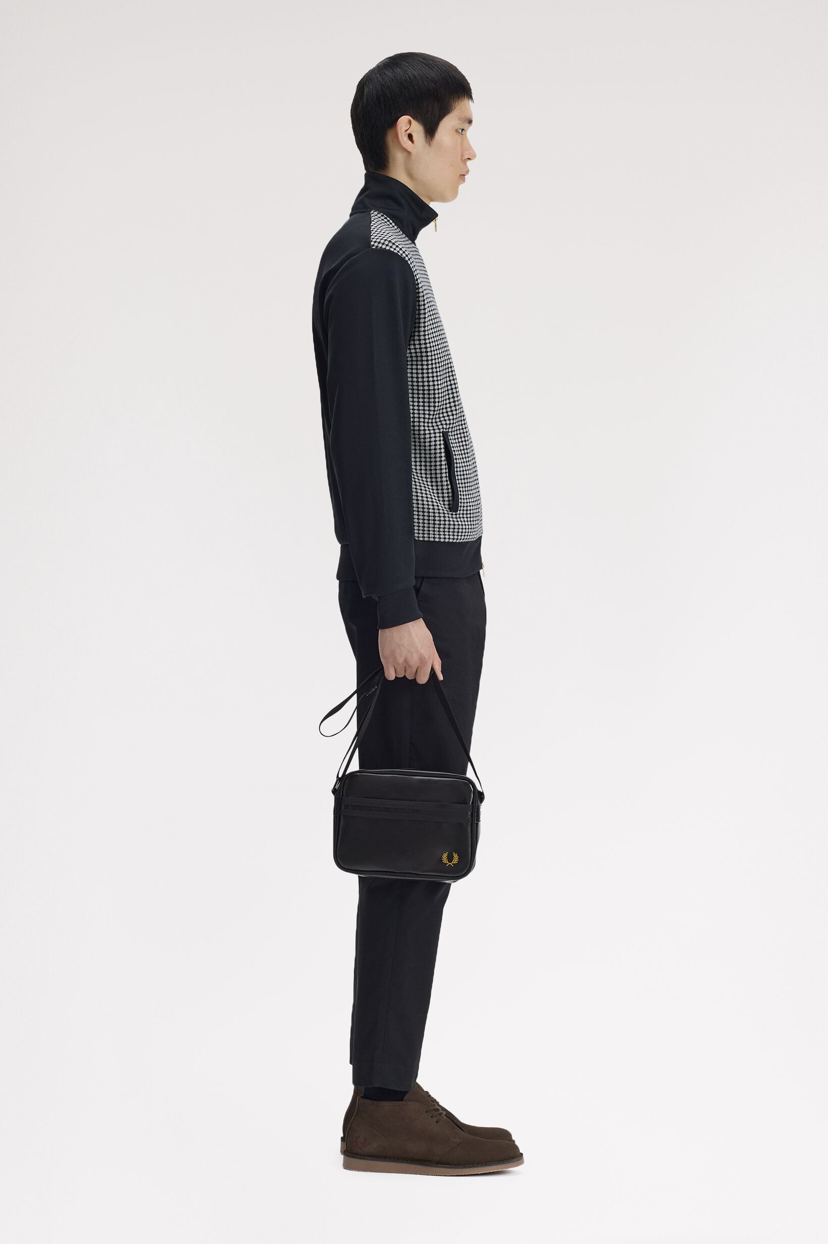 FRED PERRY 「Tonal Classic Mini Shoulder Bag／トーナルクラシックミニショルダーバッグ」|ショルダー・メッセンジャー|