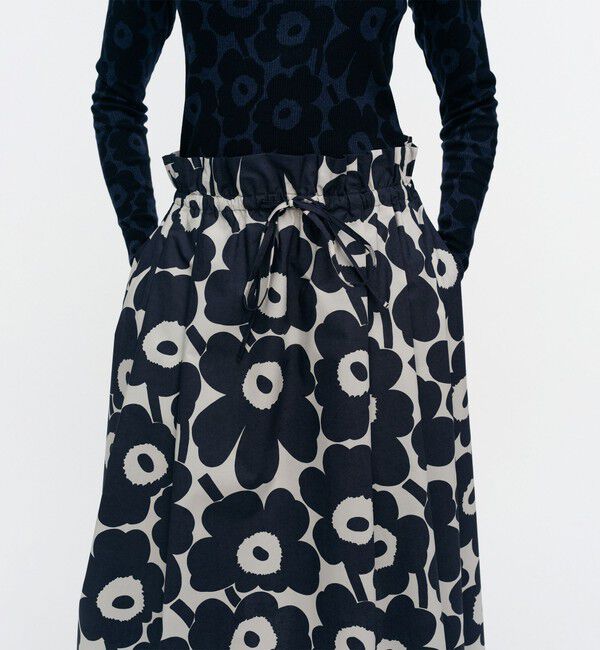 Marimekko「【アジア限定】Kirjoitus Unikko スカート」|スカート|