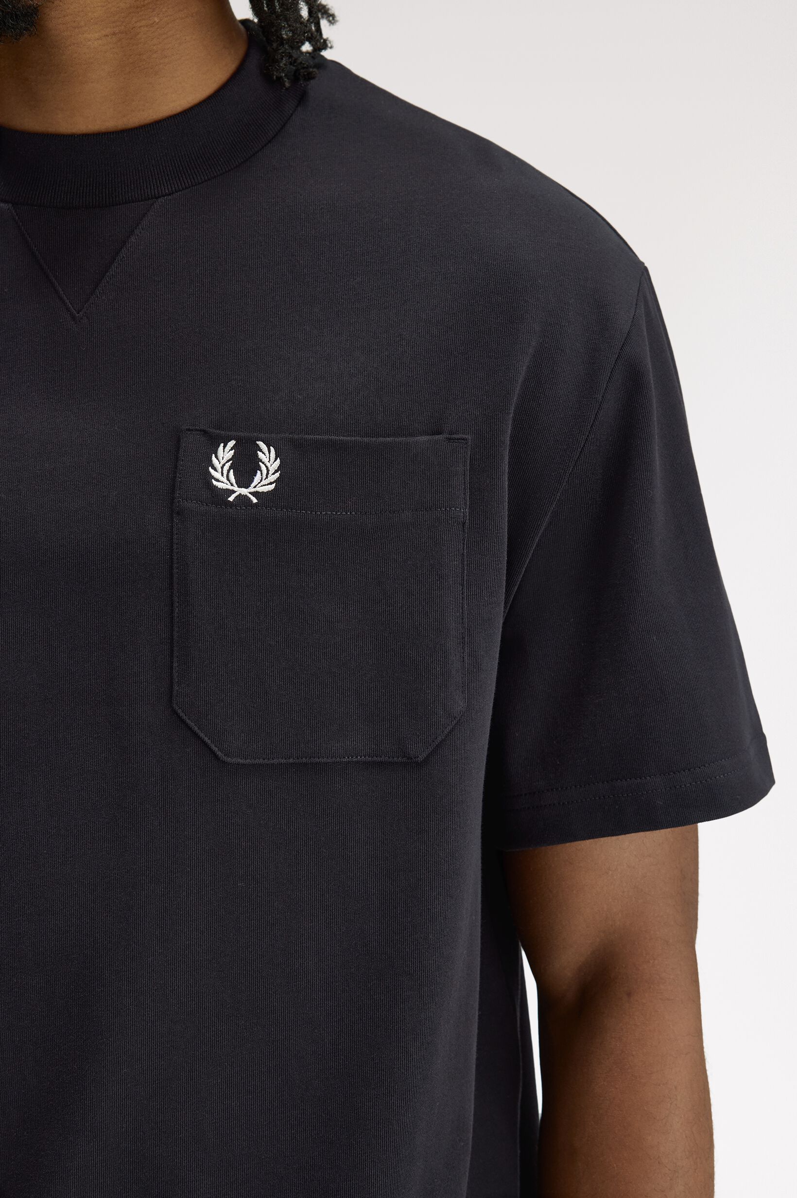 FRED PERRY 「Pocket Detail T-Shirt／ポケットディテールTシャツ」|Tシャツ・カットソー|