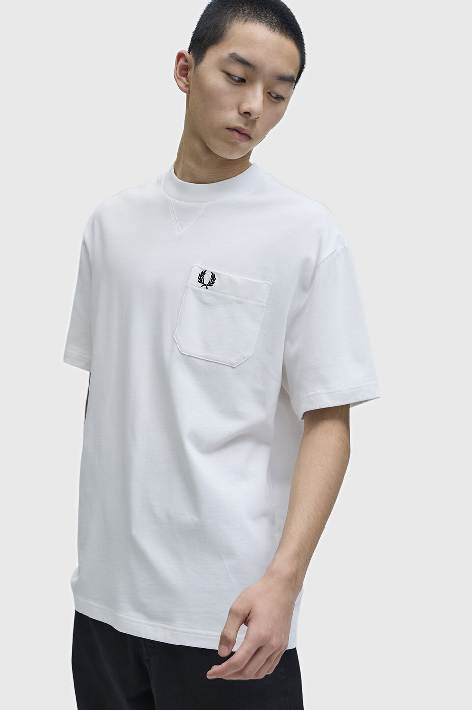 FRED PERRY 「Pocket Detail T-Shirt／ポケットディテールTシャツ」|Tシャツ・カットソー|