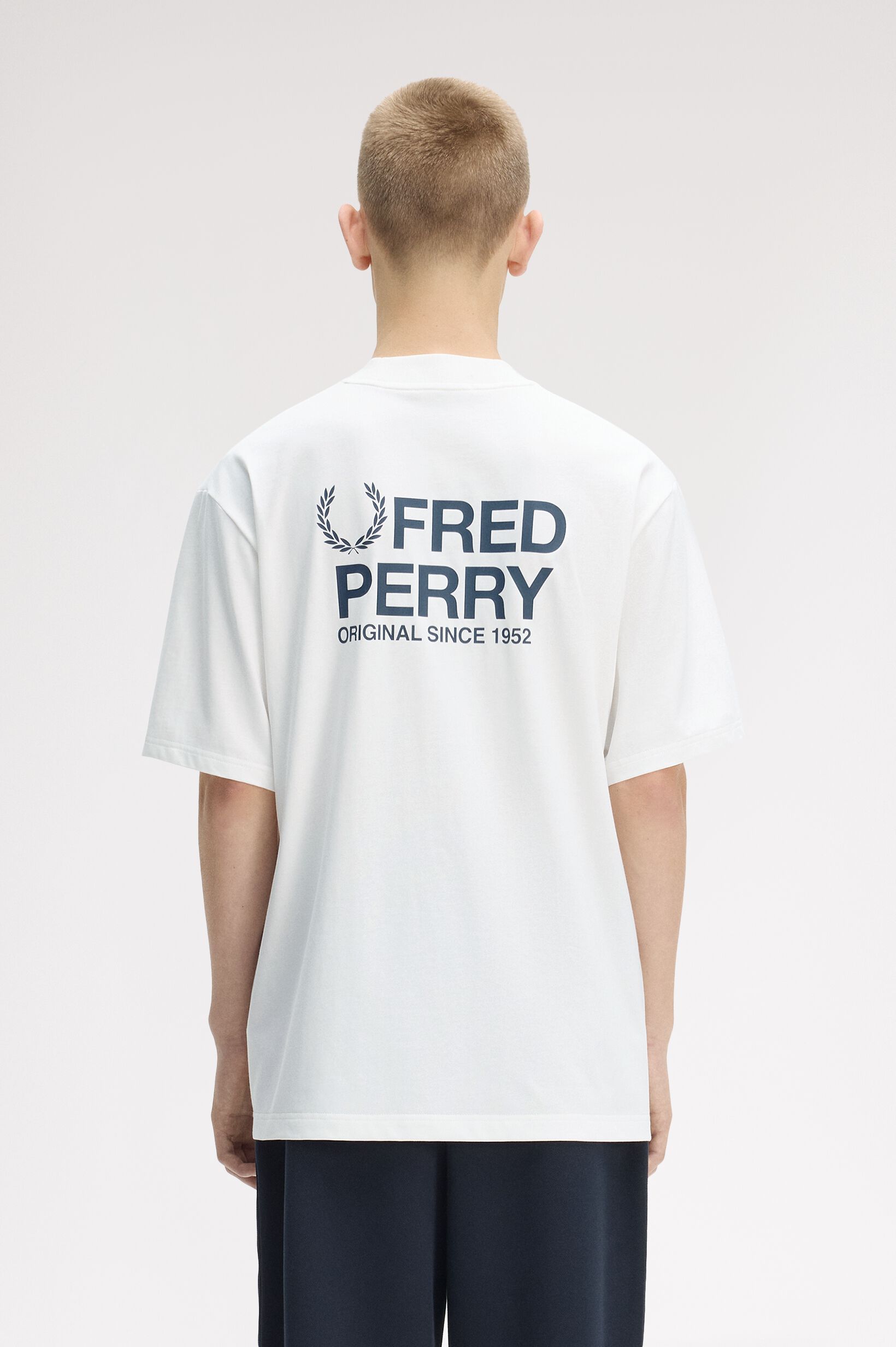 FRED PERRY 「Back Print Fred Perry Text T-Shirt／バックプリントフレッドペリーTシャツ」|Tシャツ・カットソー|