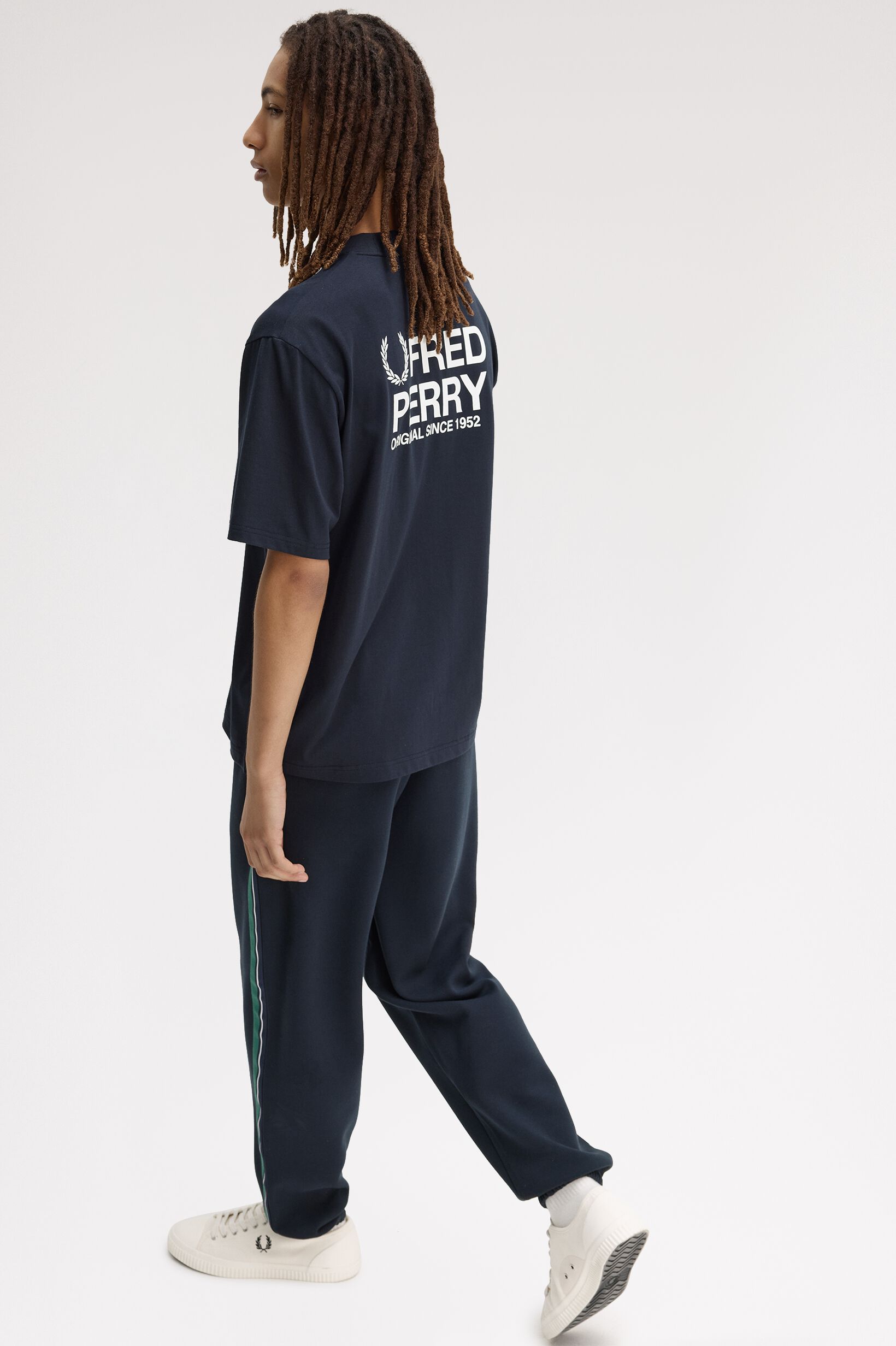 FRED PERRY 「Back Print Fred Perry Text T-Shirt／バックプリントフレッドペリーTシャツ」|Tシャツ・カットソー|