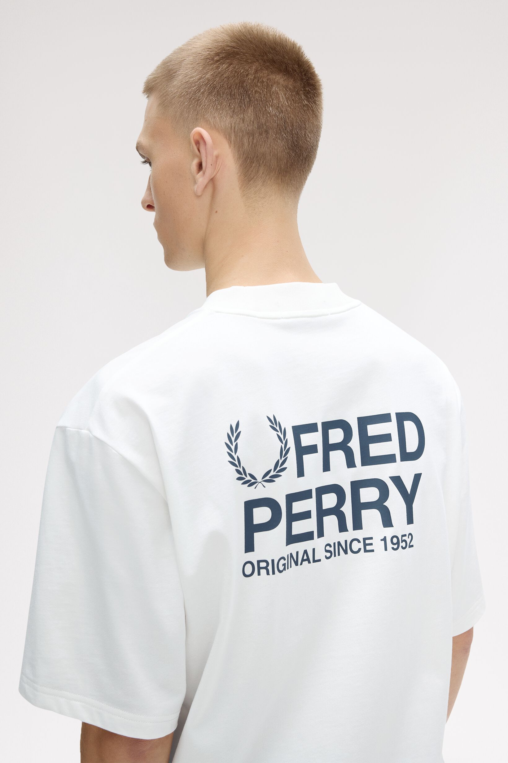 FRED PERRY 「Back Print Fred Perry Text T-Shirt／バックプリントフレッドペリーTシャツ」|Tシャツ・カットソー|
