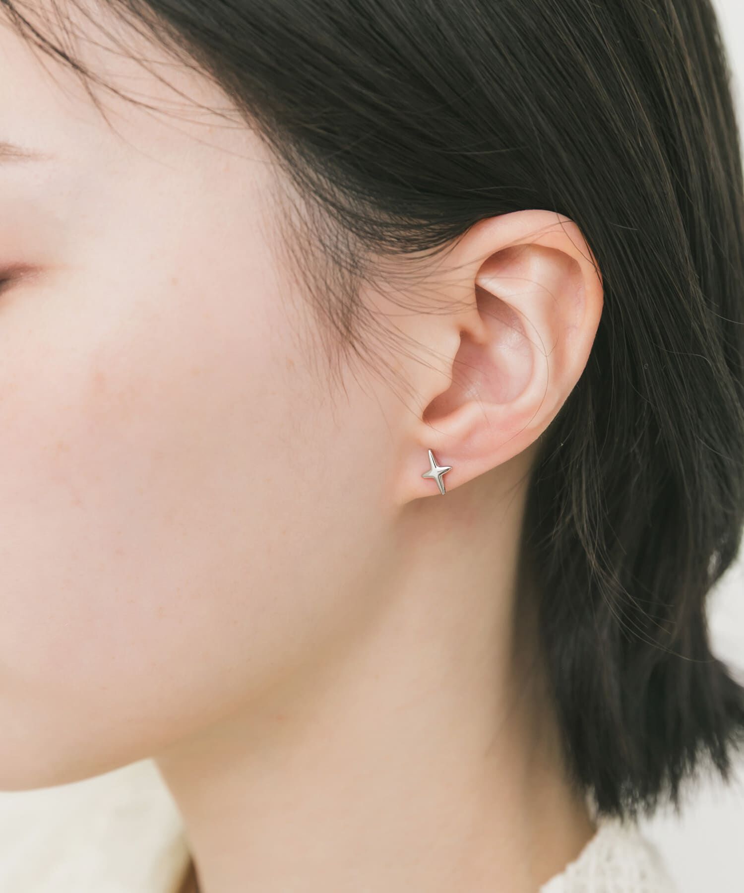SMELLY「ステンレススパークルプチピアス」|ピアス|