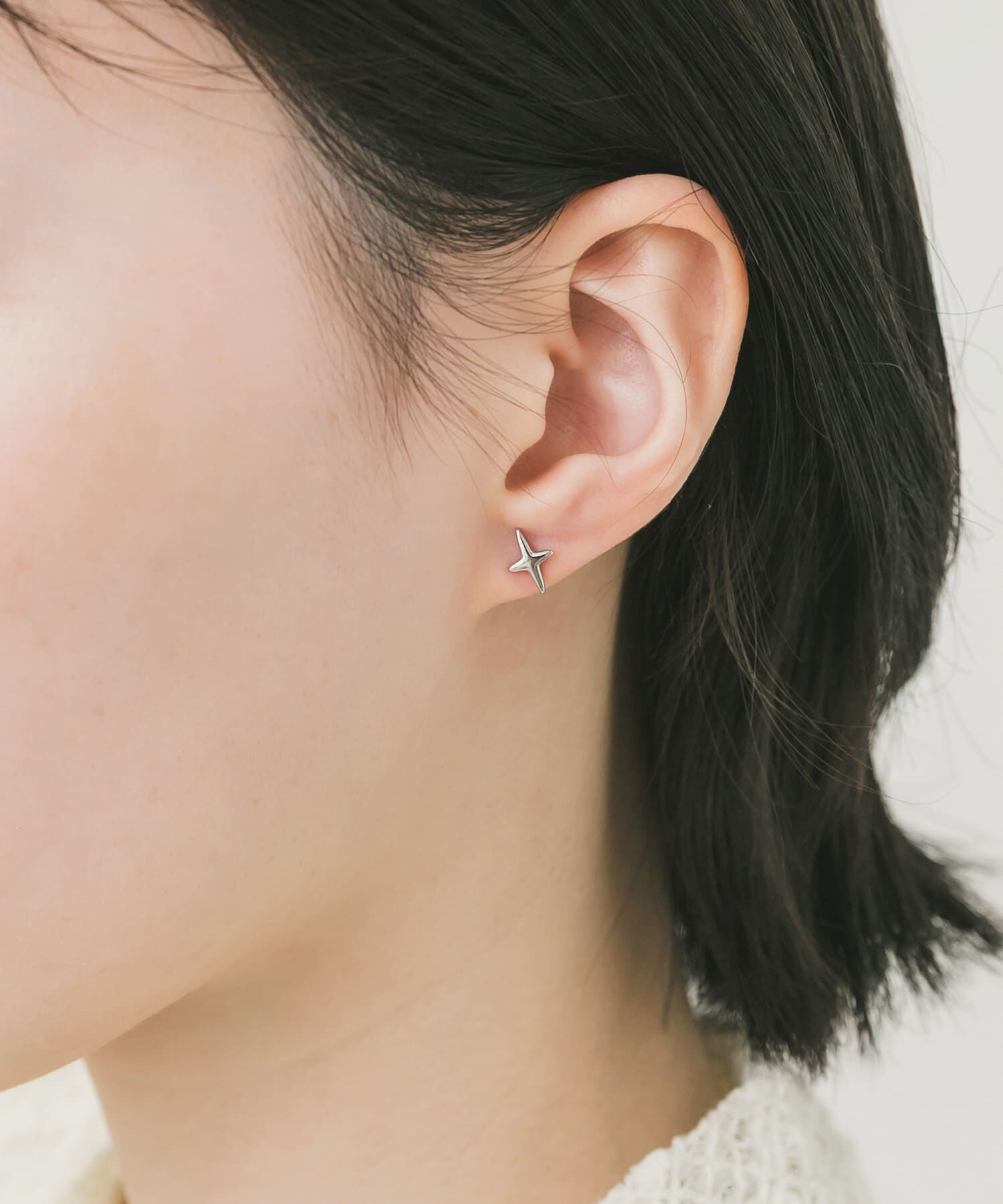 SMELLY「ステンレススパークルプチピアス」|ピアス|