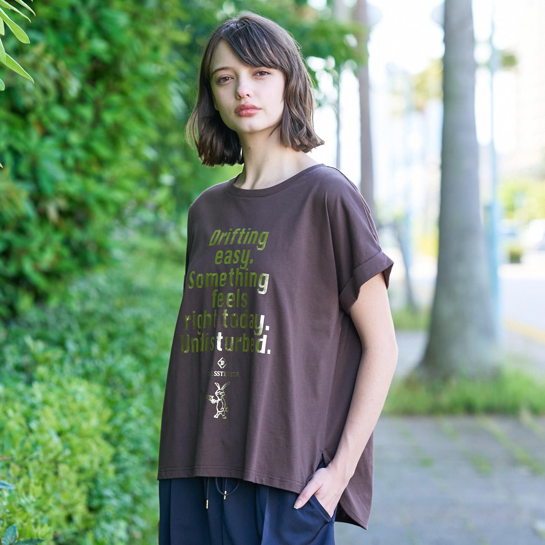 DRESSTERIOR「【箔ロゴ】箔プリントドルマンスリーブ Tシャツ」|Tシャツ・カットソー|