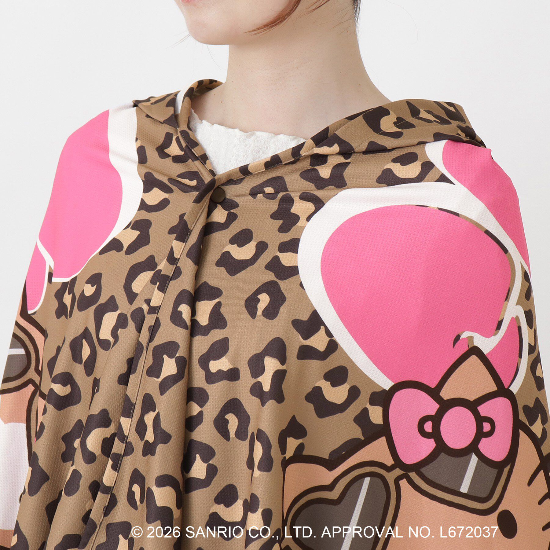 212 KITCHEN STORE「日焼けハローキティ 冷感タオルポンチョ LEOPARD BR」|その他|