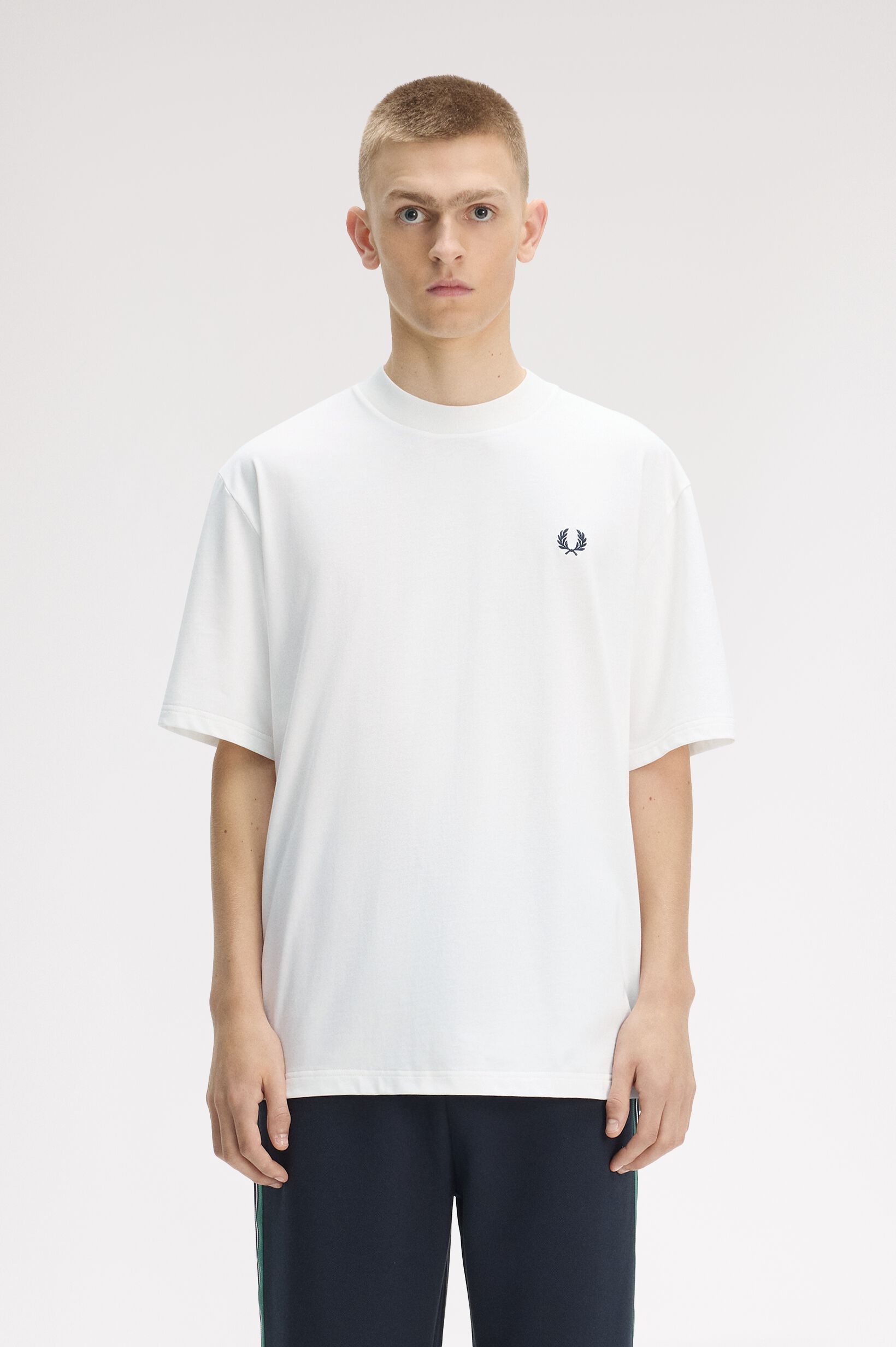 FRED PERRY 「Back Print Fred Perry Text T-Shirt／バックプリントフレッドペリーTシャツ」|Tシャツ・カットソー|