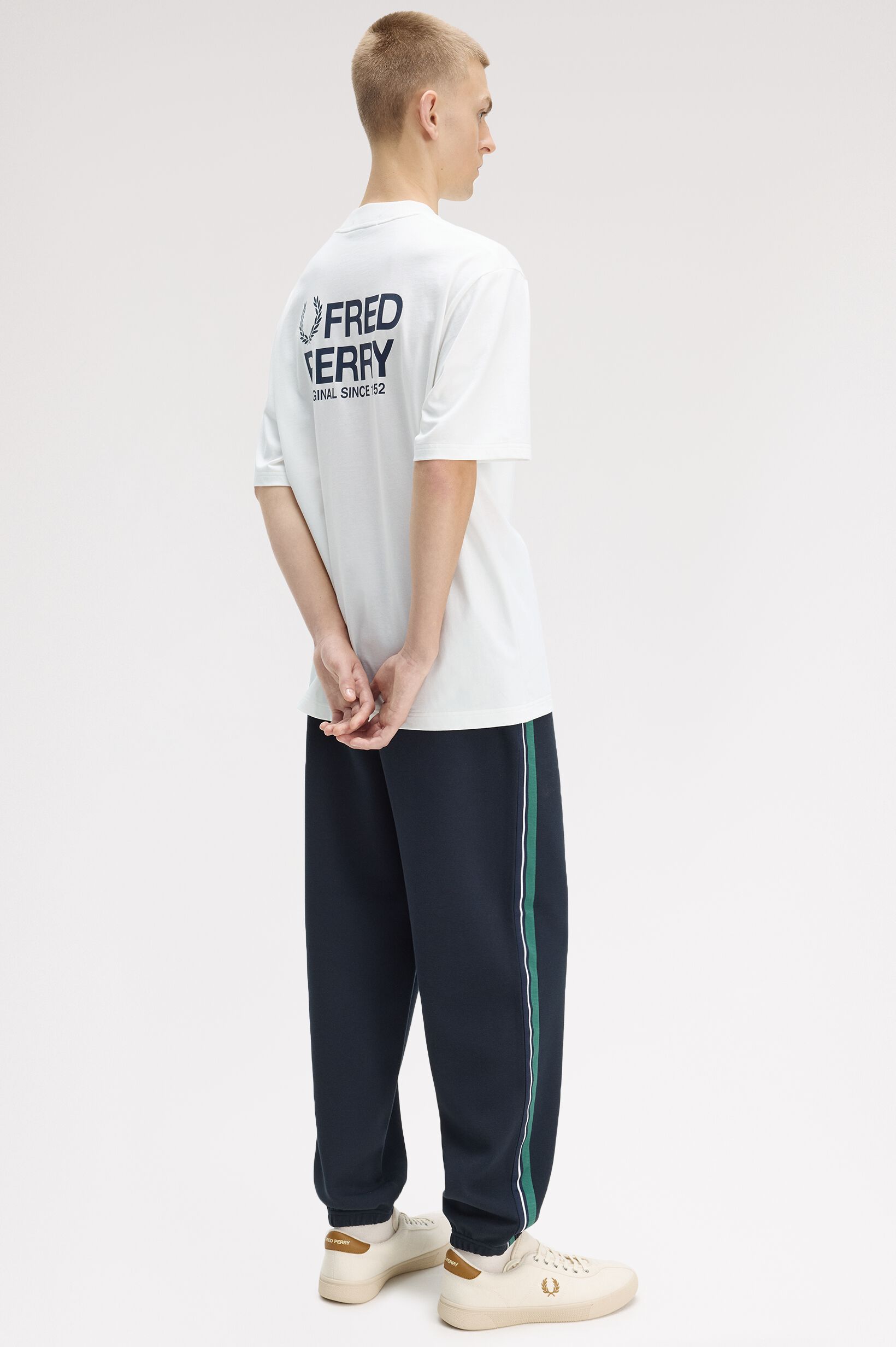 FRED PERRY 「Back Print Fred Perry Text T-Shirt／バックプリントフレッドペリーTシャツ」|Tシャツ・カットソー|