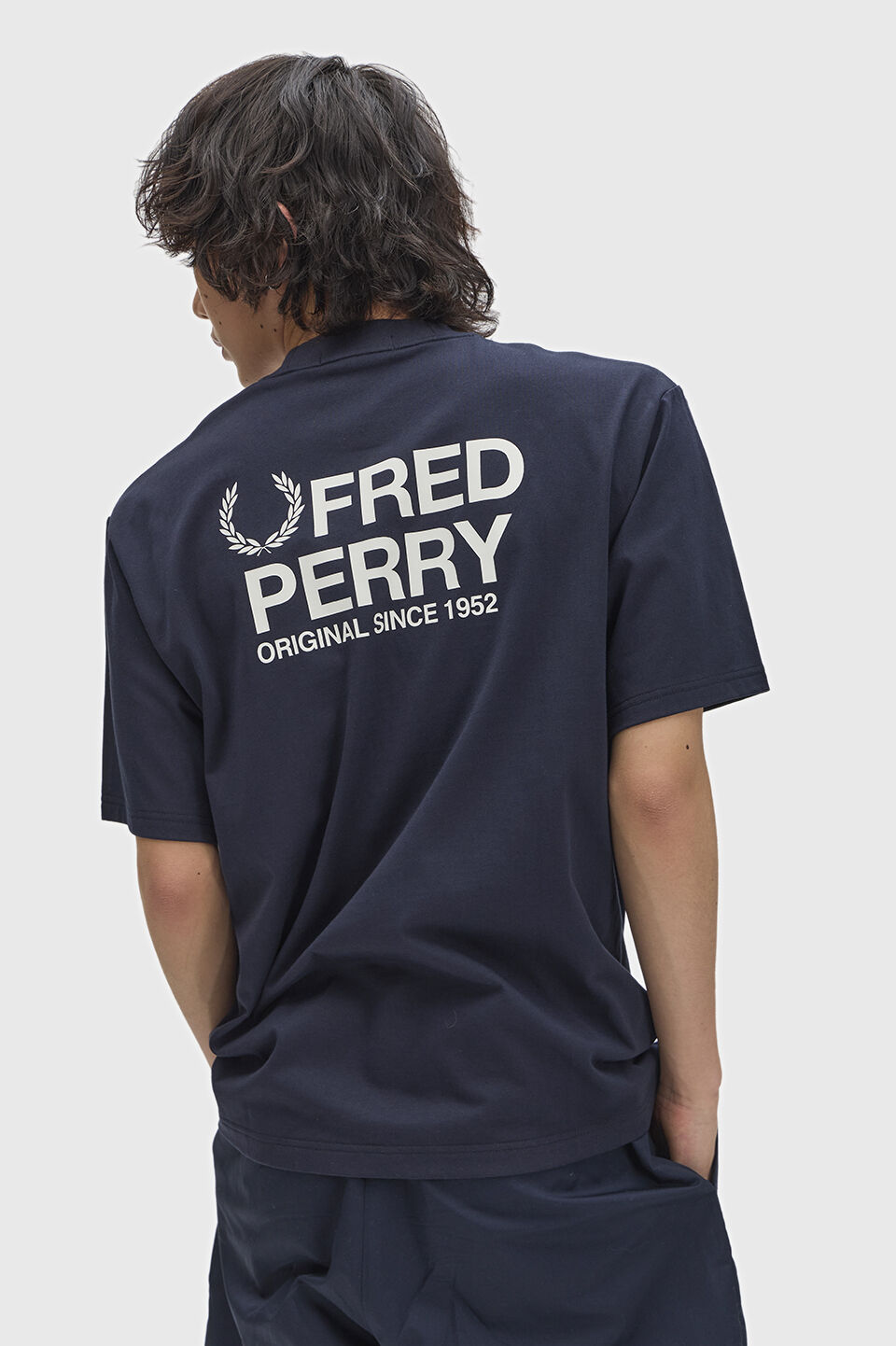 FRED PERRY 「Back Print Fred Perry Text T-Shirt／バックプリントフレッドペリーTシャツ」|Tシャツ・カットソー|NAVY
