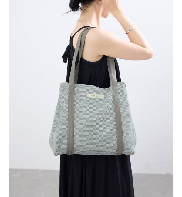 IENA「《洗濯機洗い可》qbag paris/キューバッグ パリ NEST ZIP M バッグ」|トートバッグ|