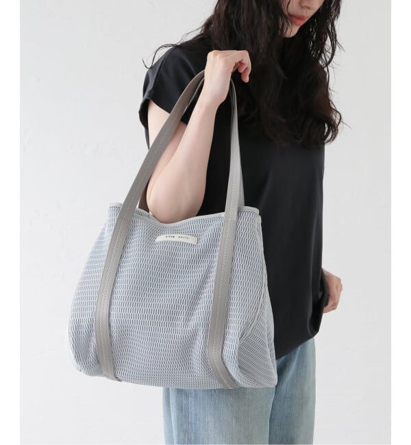 IENA「《洗濯機洗い可》qbag paris/キューバッグ パリ NEST ZIP M バッグ」|トートバッグ|