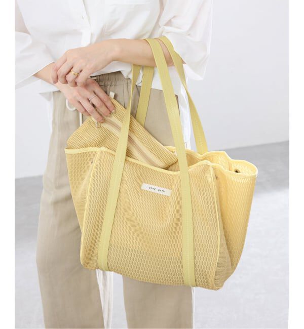 IENA「《洗濯機洗い可》qbag paris/キューバッグ パリ NEST ZIP M バッグ」|トートバッグ|
