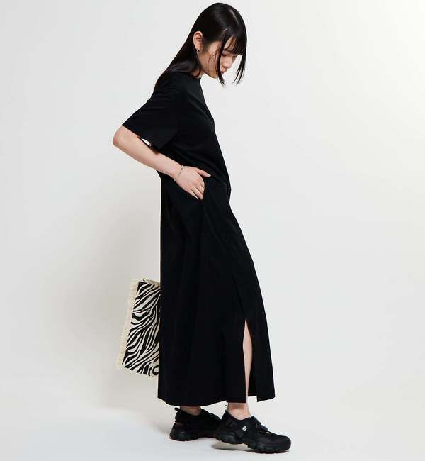Soffitto「《コラボ》【Soffitto&times;TINDA】オーガニックコットンスムーススリットワンピース」|ワンピース|