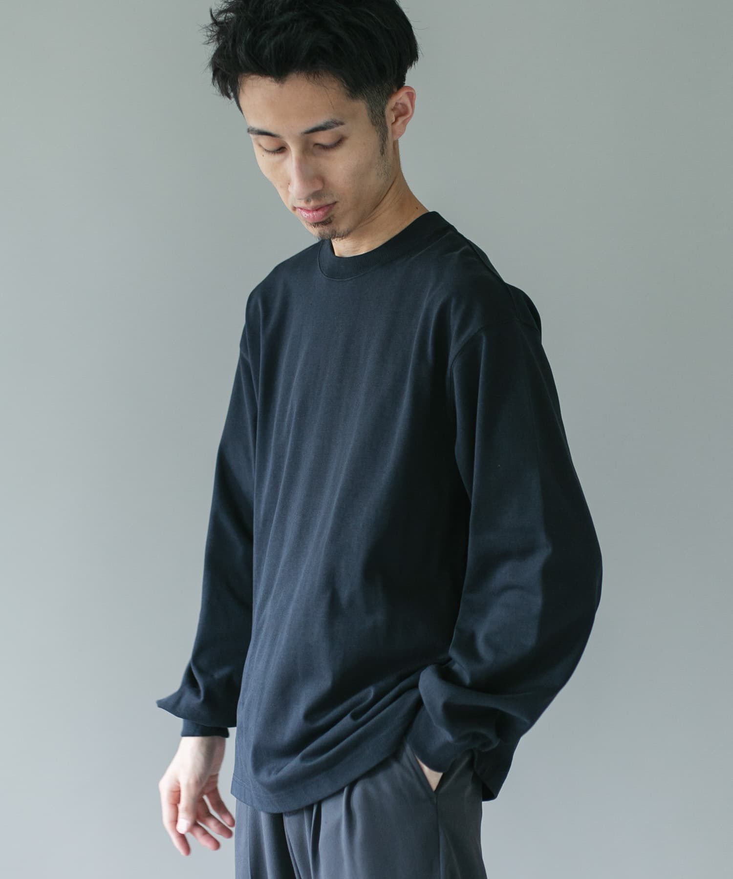 URBAN RESEARCH DOORS「10.5オンス ヘビーウェイトロングスリーブ Tシャツ」|Tシャツ・カットソー|