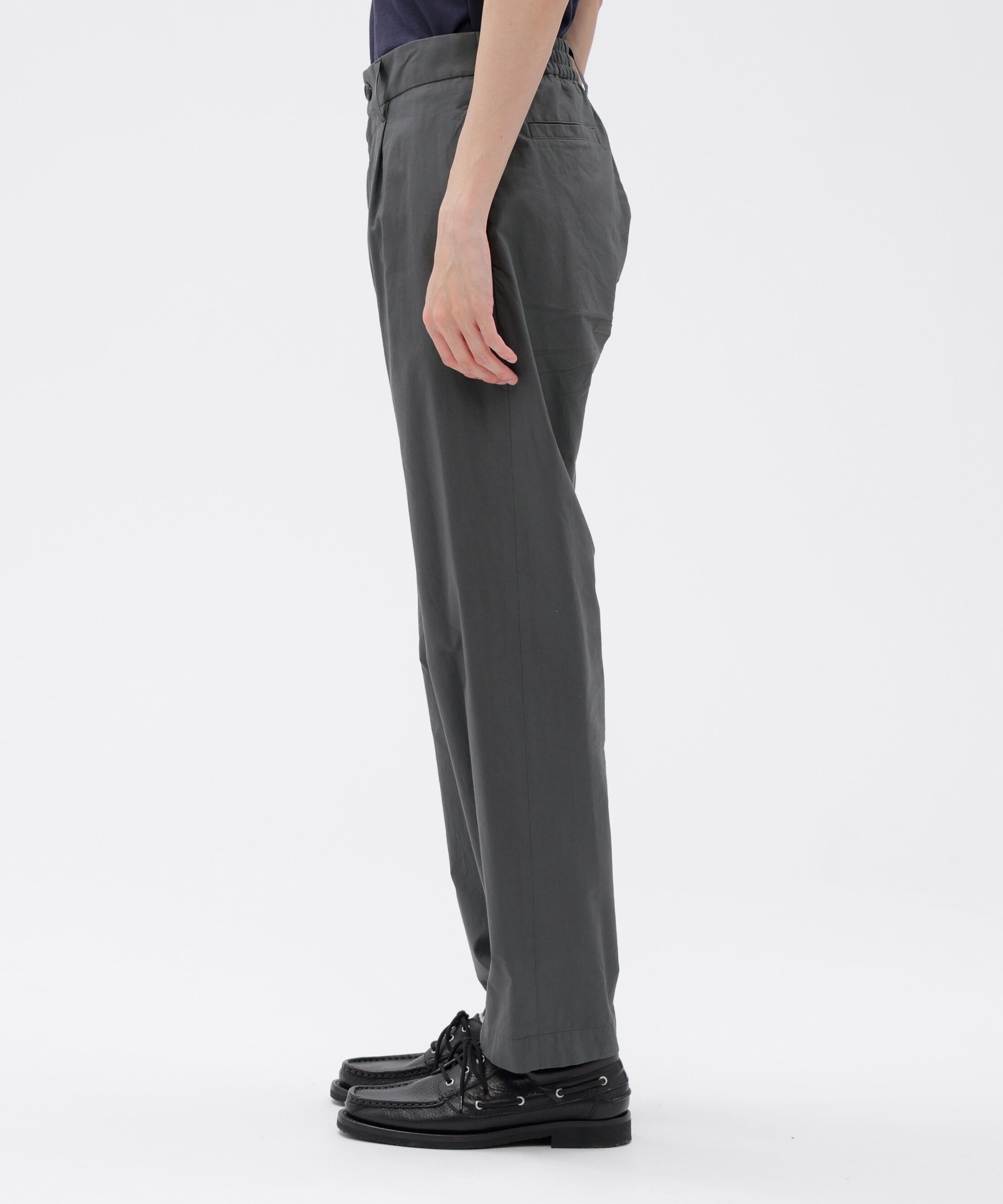 MARGARET HOWELL「MATT COTTON SILK POPLIN TROUSERS」|その他|