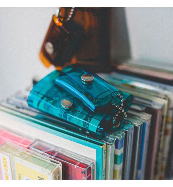 bPr BEAMS「SALLIES / Pocket Pal ミニマル ウォレット」|財布|BLUE