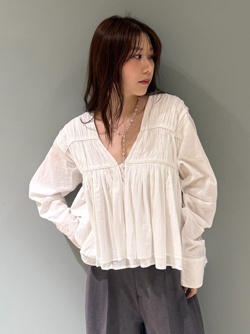 emmi atelier「コットンギャザーブラウス【アンサンブル対応】」|シャツ・ブラウス|WHT