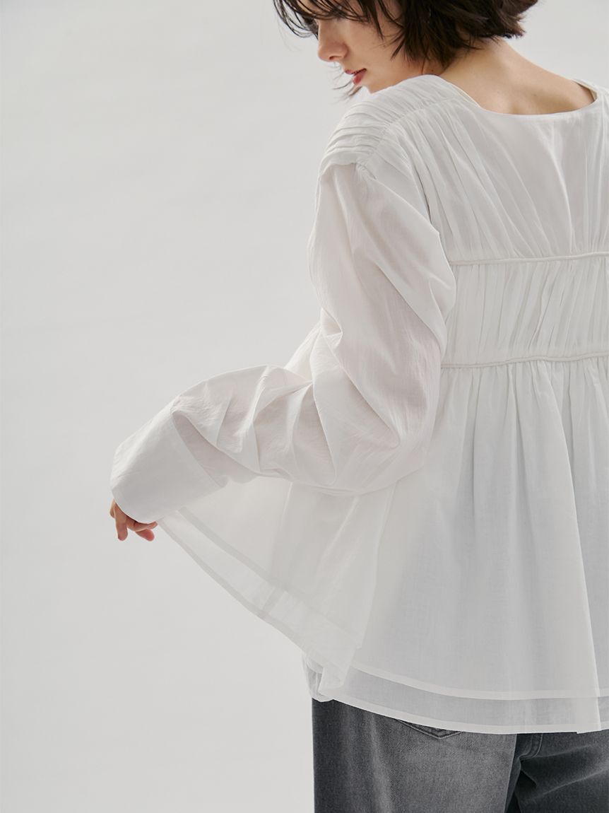 emmi atelier「コットンギャザーブラウス【アンサンブル対応】」|シャツ・ブラウス|