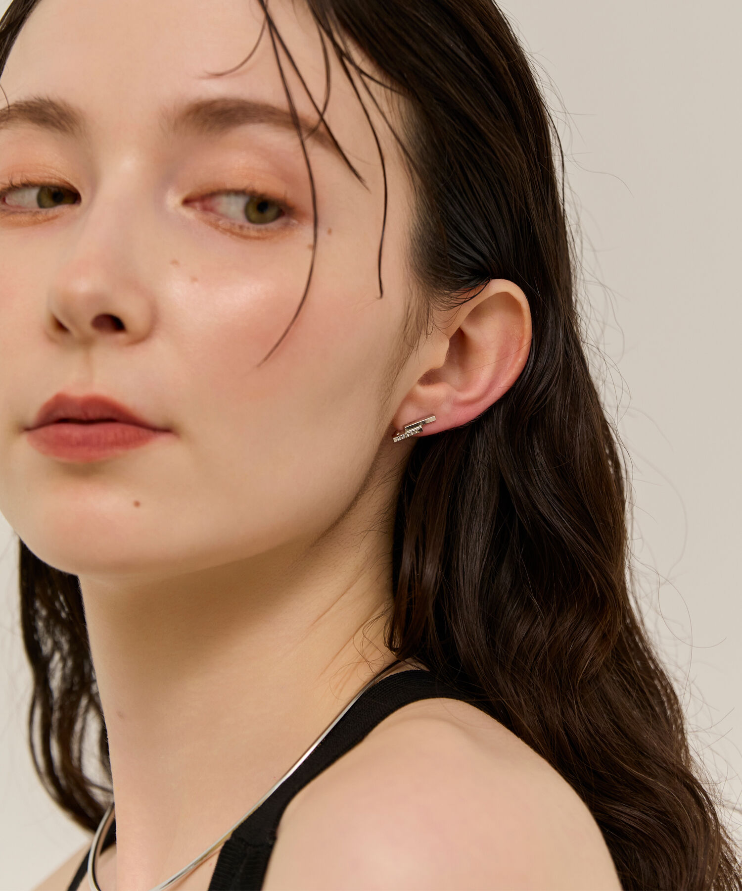 Phoebe「【金属アレルギー対応】デュオバービジューイヤリング　シルバー/ニッケルフリー」|イヤリング|