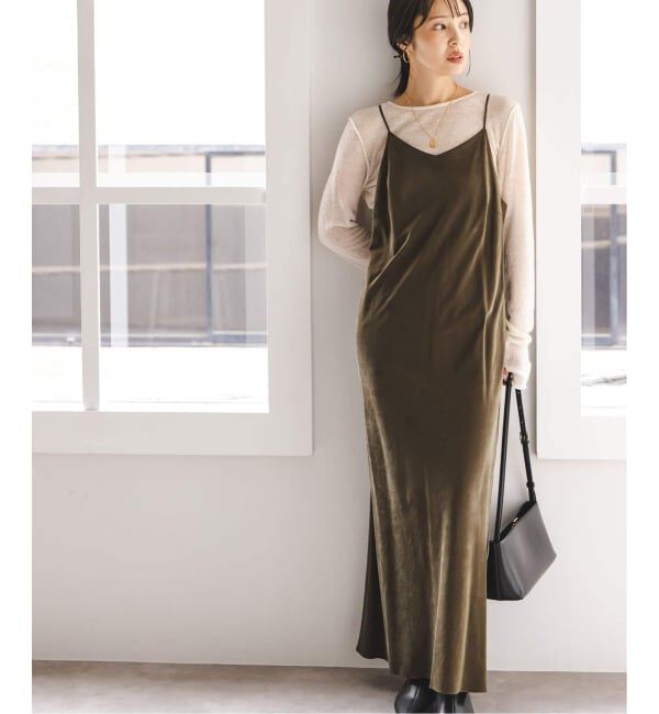 NOBLE「《追加予約・新色》【洗える】ワイドVネックフィブリルキャミワンピース」|ワンピース|