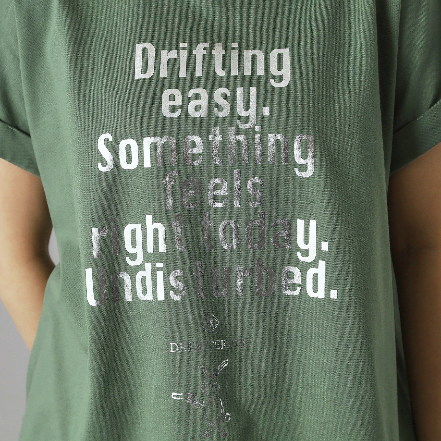 DRESSTERIOR「【箔ロゴ】箔プリントドルマンスリーブ Tシャツ」|Tシャツ・カットソー|