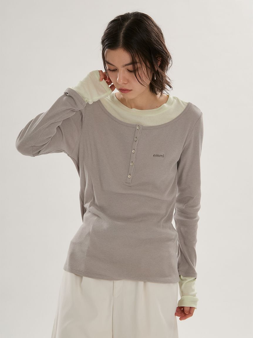 emmi atelier「【emmi&times;PlaxTM】レイヤードデザインヘンリーネックカットソー」|Tシャツ・カットソー|