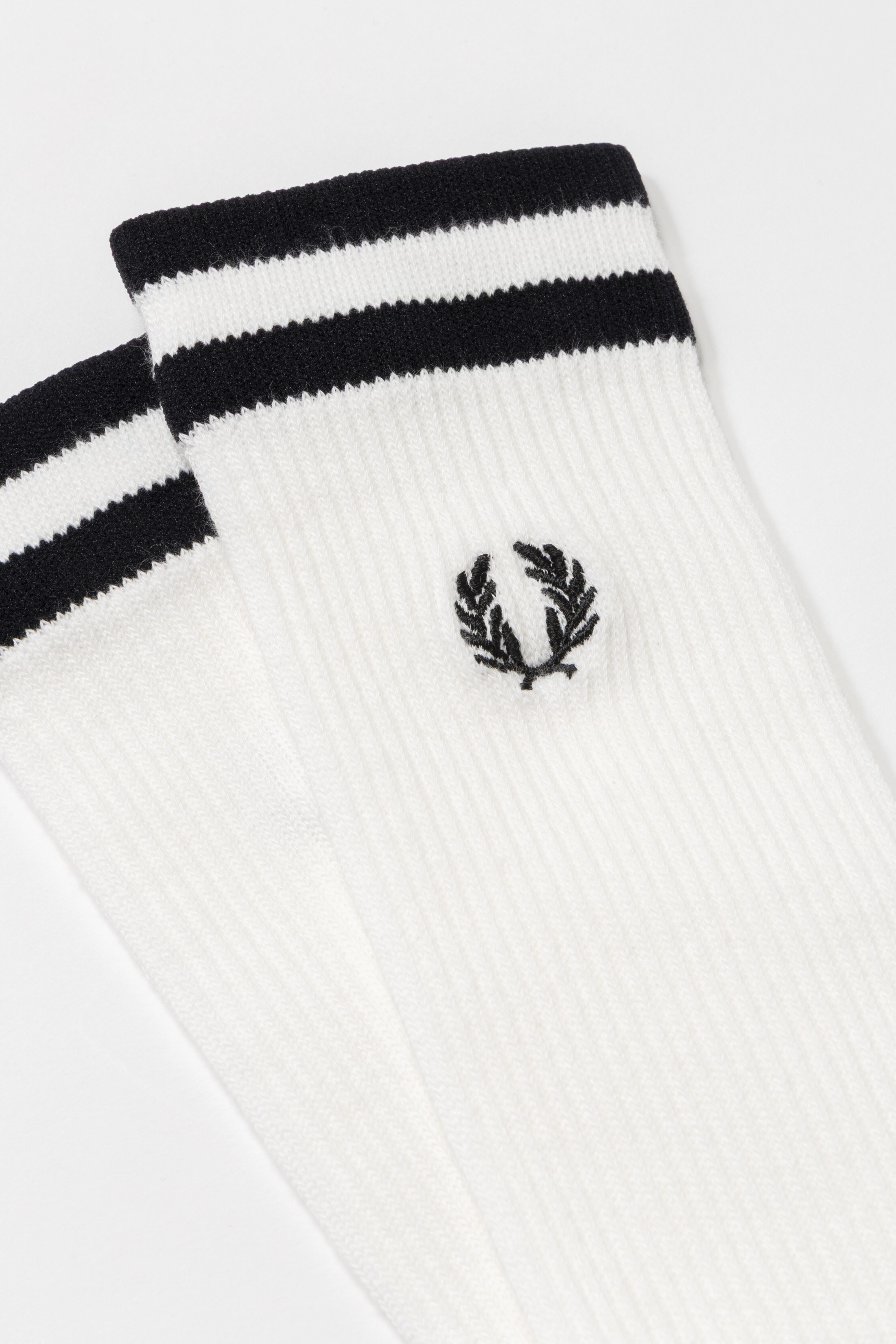 FRED PERRY 「Tipped Sports Socks／ティップラインスポーツソックス」|ソックス|
