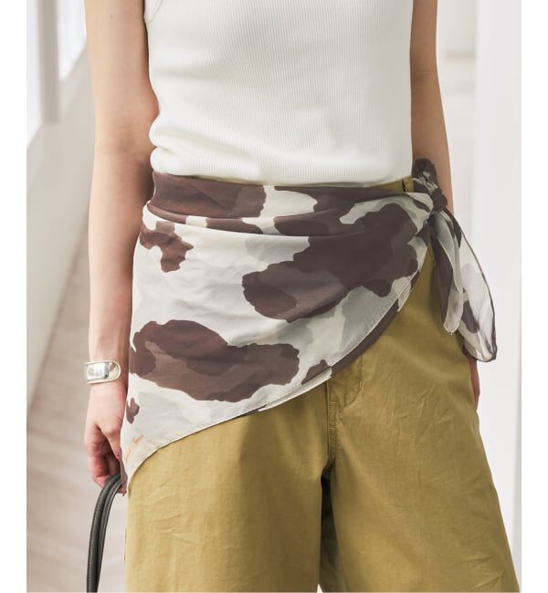 Spick and Span「《別注》Spick & Span COW PRINT SCARF」|バンダナ・スカーフ|