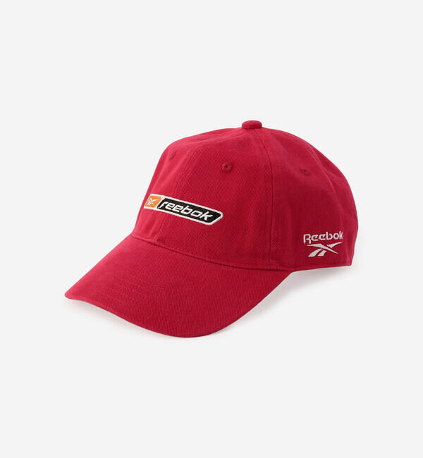  「SEDAN ALL-PURPOSE | Reebok 6パネル ロゴ刺繍キャップ MEN」|キャップ・キャスケット|RED