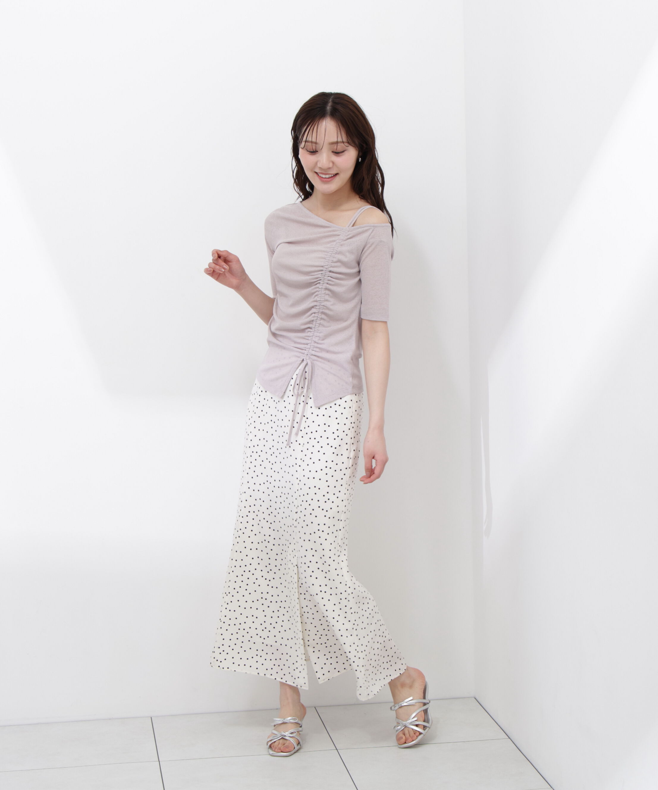 PROPORTION BODY DRESSING「〈a/mie〉アシメドロストカットソー26SS」|Tシャツ・カットソー|