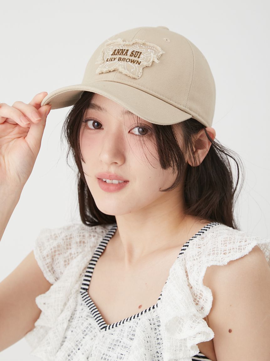 LILY BROWN「【LILY BROWN&times;ANNA SUI】バタフライモチーフキャップ」|キャップ・キャスケット|BEG