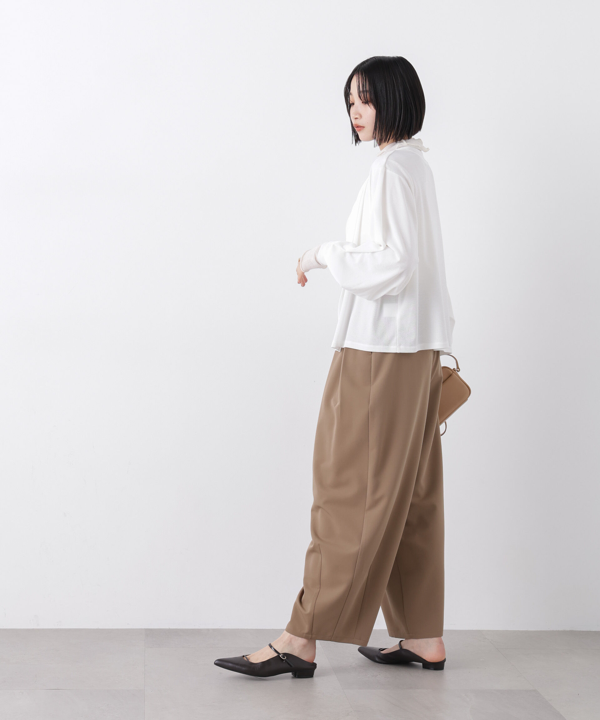 nano･universe「シアーカットVネックカーディガン」|Tシャツ・カットソー|