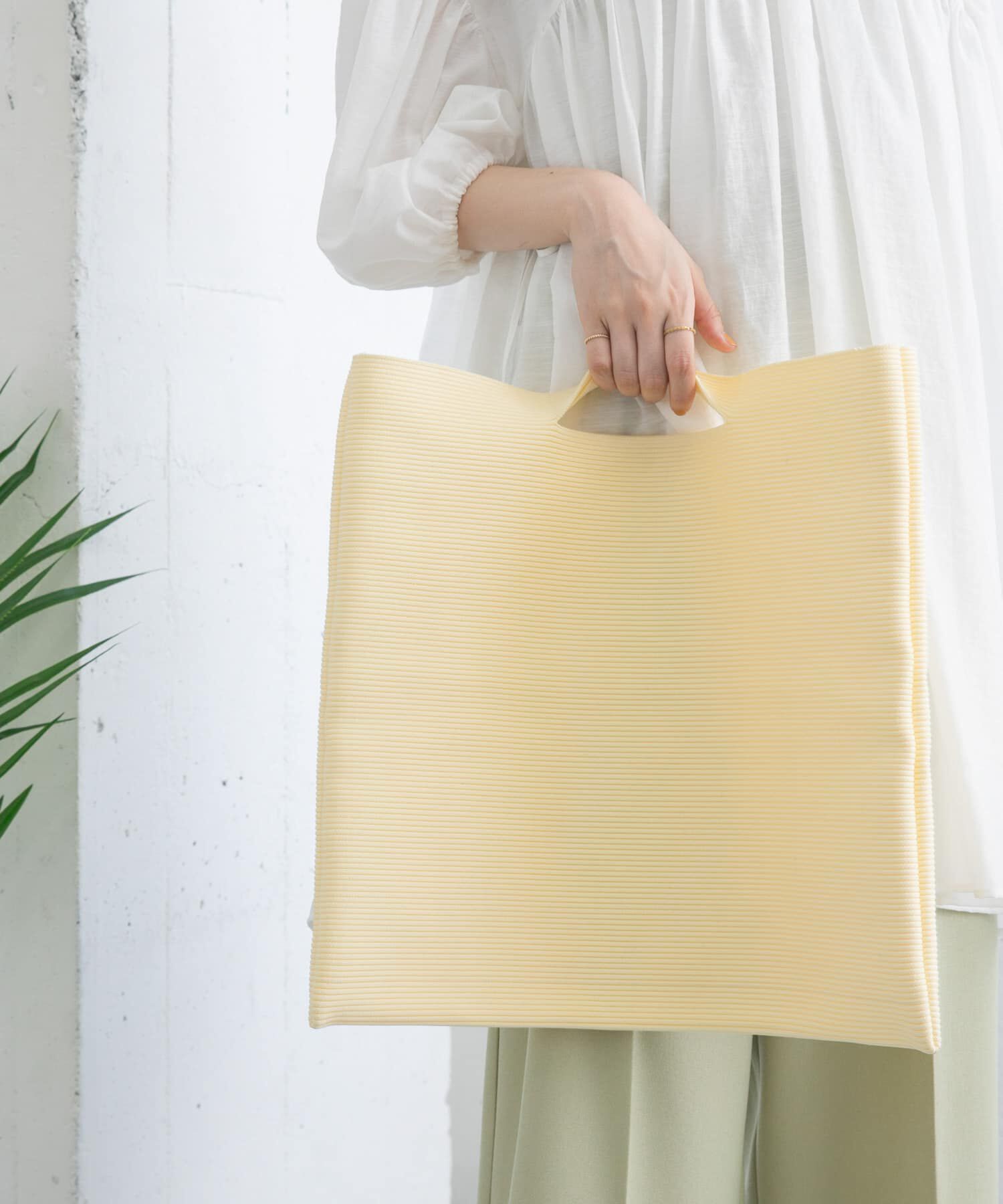  「スクエアニットBAG」|ハンドバッグ|イエロー