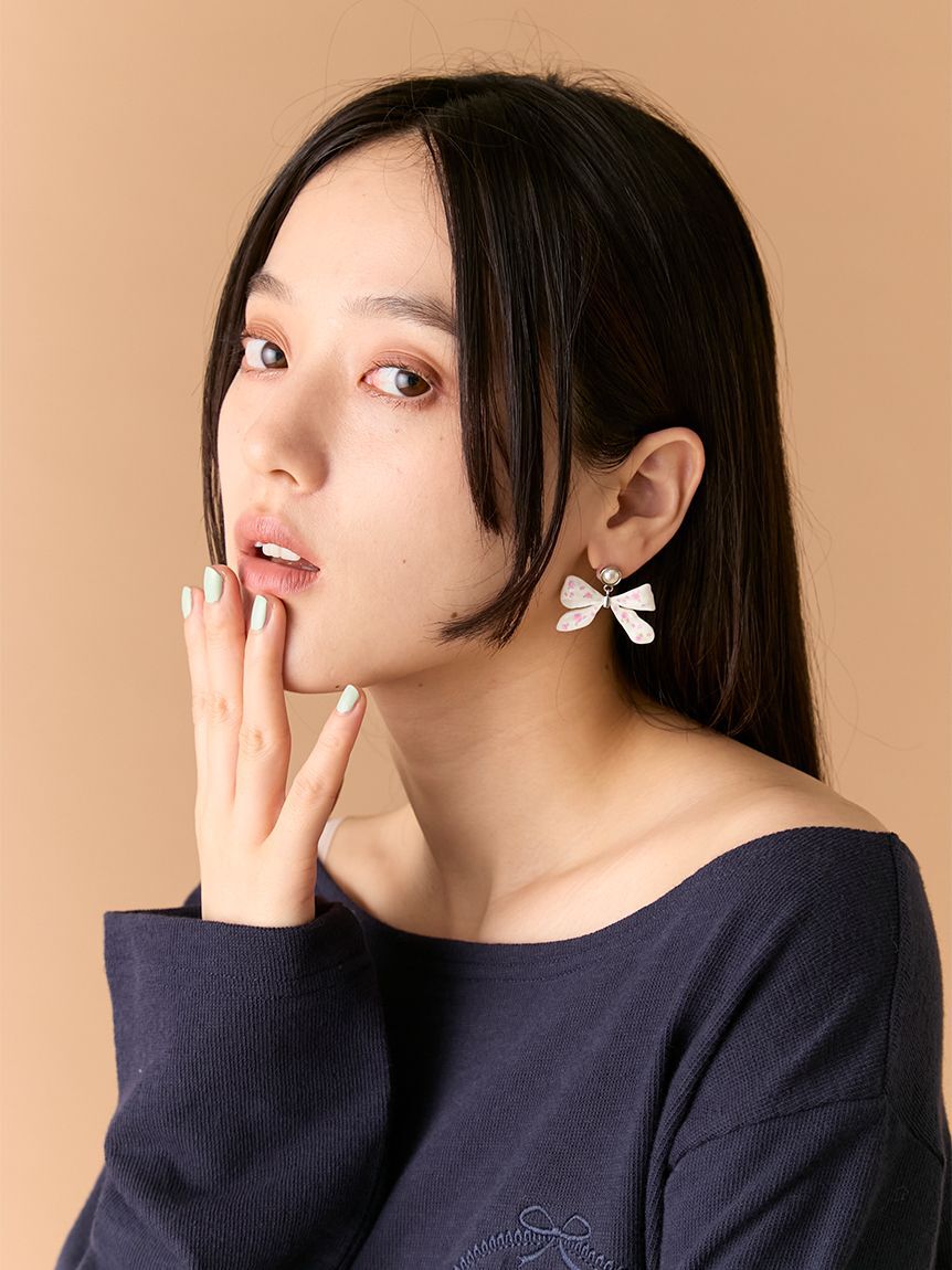 LILY BROWN「バリエーションフラワープリントピアス」|ピアス|