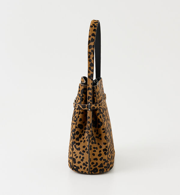 The Store by C' 「【TOTEME】BELTED PONY HAIR BUCKET BAG／ベルト付」|ハンドバッグ|