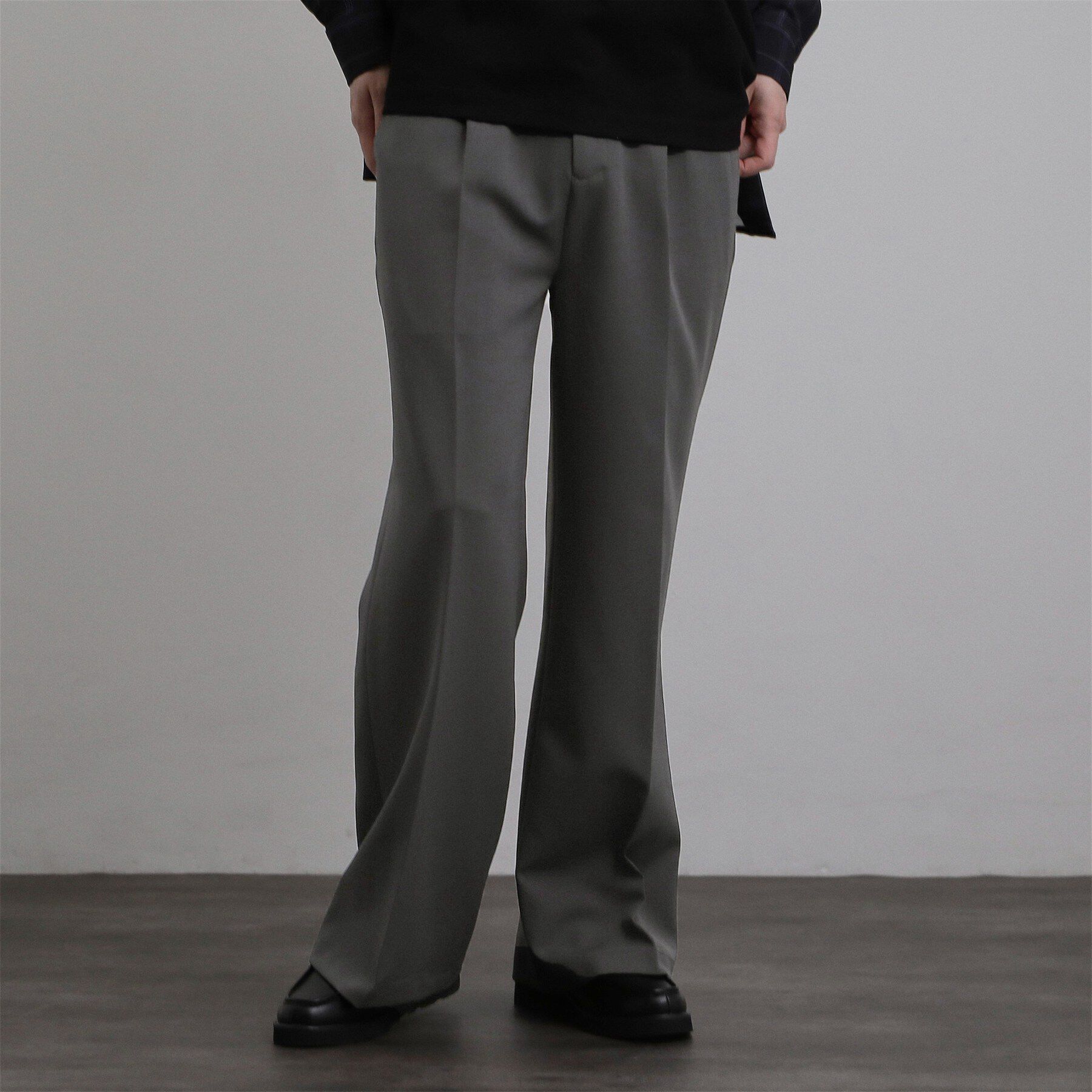 tk.TAKEO KIKUCHI「【防シワ／ストレッチ】smart shift seriesワイドストレートパンツ」|その他|チャコールグレー(0