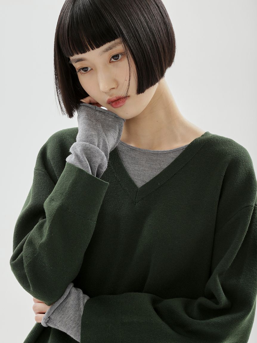 emmi atelier「Vネックレイヤードライクニット」|ニット・セーター|